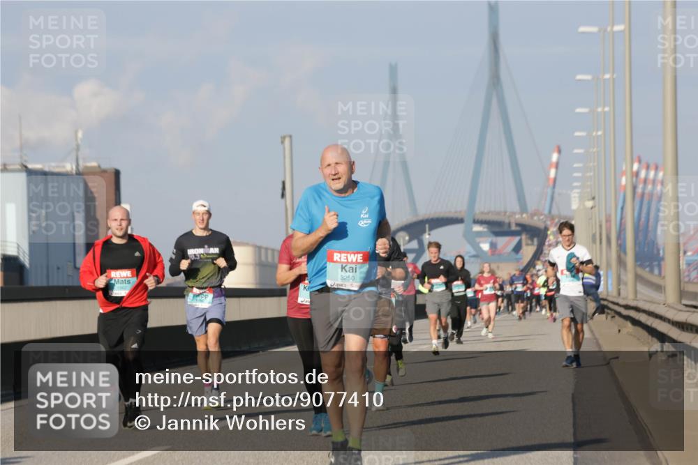03.10.2025 - Köhlbrandbrückenlauf Jannik Wohlers http://msf.ph/oto/9077410 03.10.2025 09:52:20 Position 3 1962, 10, 3, 3250 meine-sportfotos.de
