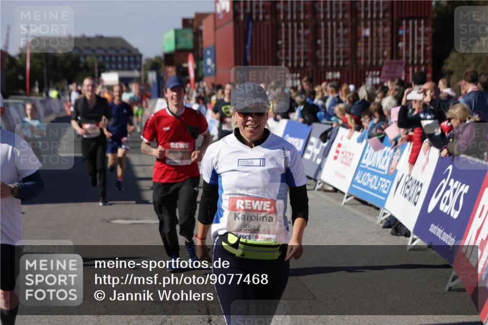 03.10.2025 - Köhlbrandbrückenlauf Jannik Wohlers http://msf.ph/oto/9077468 03.10.2025 13:17:17 Ziel 4361, 4404, 4988, 5031, 5073, 5090, 5429, 5479, 5544, 5638, 5642, 5667, 5890, 5943, 6389, 6431 meine-sportfotos.de