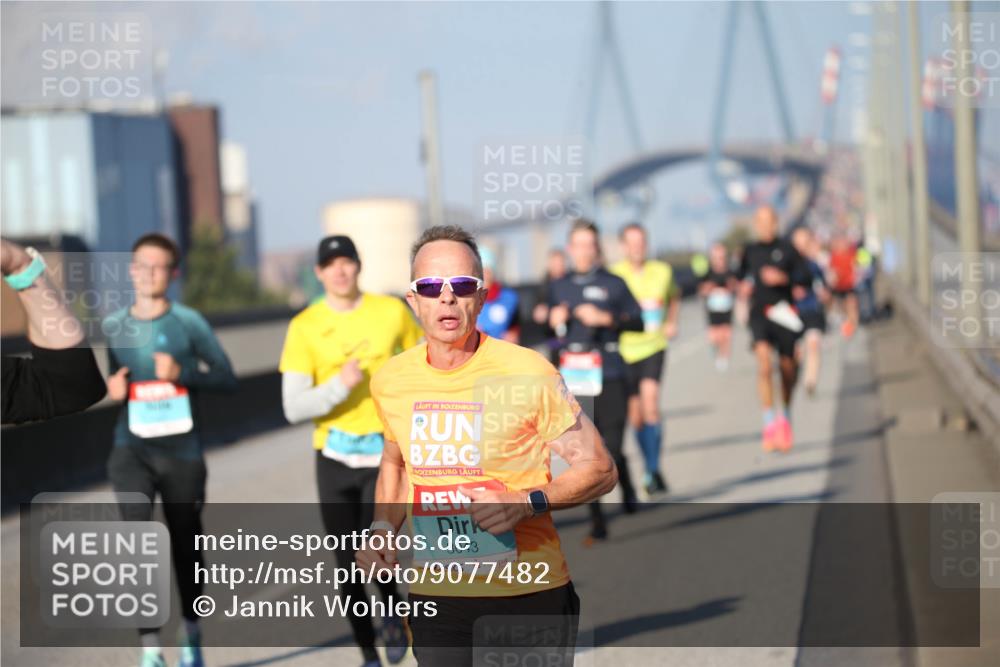03.10.2025 - Köhlbrandbrückenlauf Jannik Wohlers http://msf.ph/oto/9077482 03.10.2025 09:44:10 Position 3 3043 meine-sportfotos.de