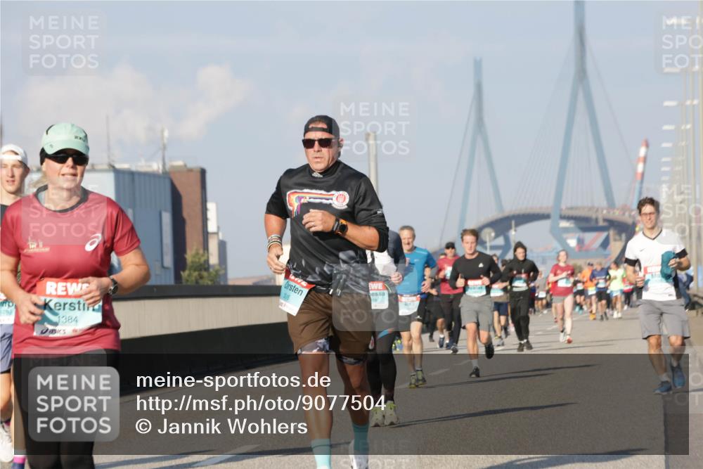 03.10.2025 - Köhlbrandbrückenlauf Jannik Wohlers http://msf.ph/oto/9077504 03.10.2025 09:52:25 Position 3 1384, 316 meine-sportfotos.de