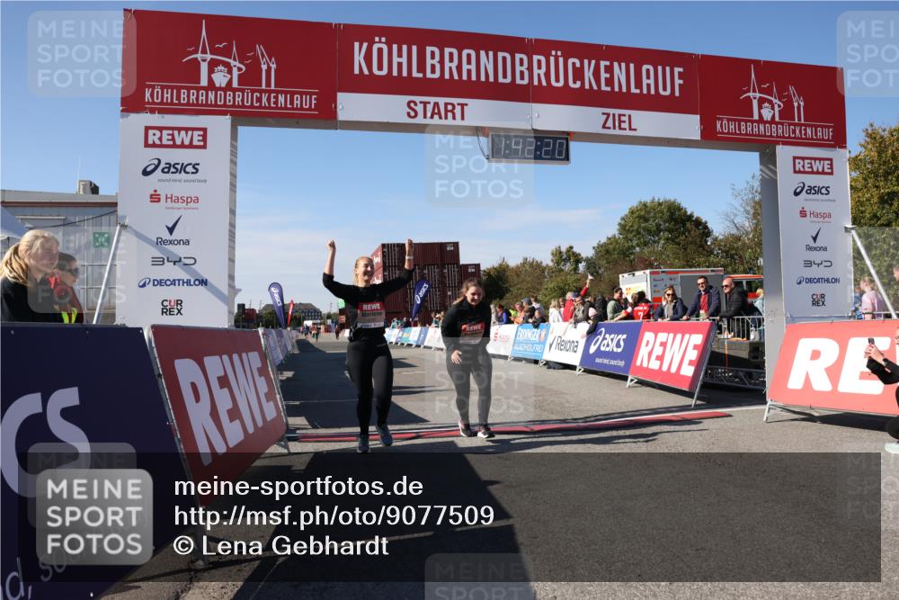 03.10.2025 - Köhlbrandbrückenlauf Lena Gebhardt http://msf.ph/oto/9077509 03.10.2025 13:42:20 Ziel 5271, 6247 meine-sportfotos.de