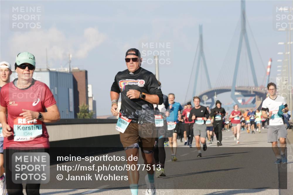 03.10.2025 - Köhlbrandbrückenlauf Jannik Wohlers http://msf.ph/oto/9077513 03.10.2025 09:52:25 Position 3 1384, 3016, 278 meine-sportfotos.de