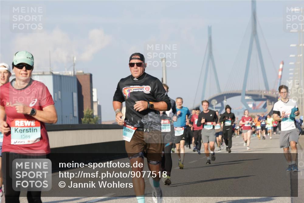 03.10.2025 - Köhlbrandbrückenlauf Jannik Wohlers http://msf.ph/oto/9077518 03.10.2025 09:52:25 Position 3 48, 1384, 3278 meine-sportfotos.de
