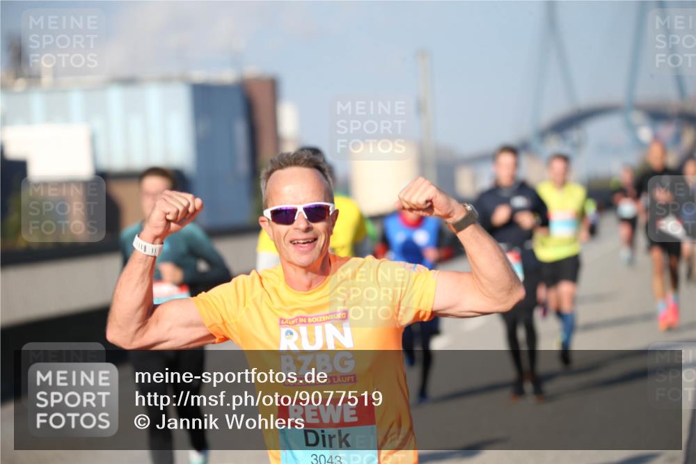 03.10.2025 - Köhlbrandbrückenlauf Jannik Wohlers http://msf.ph/oto/9077519 03.10.2025 09:44:11 Position 3 3043 meine-sportfotos.de