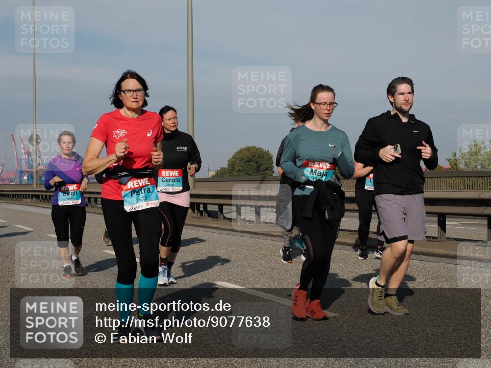 03.10.2025 - Köhlbrandbrückenlauf Fabian Wolf http://msf.ph/oto/9077638 03.10.2025 10:15:55 Position 3 3094, 2575, 2535 meine-sportfotos.de