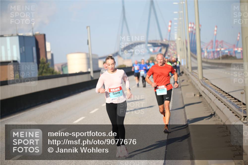 03.10.2025 - Köhlbrandbrückenlauf Jannik Wohlers http://msf.ph/oto/9077676 03.10.2025 09:44:29 Position 3 1251 meine-sportfotos.de