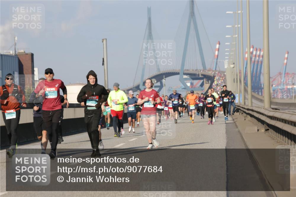 03.10.2025 - Köhlbrandbrückenlauf Jannik Wohlers http://msf.ph/oto/9077684 03.10.2025 09:52:35 Position 3 1673 meine-sportfotos.de