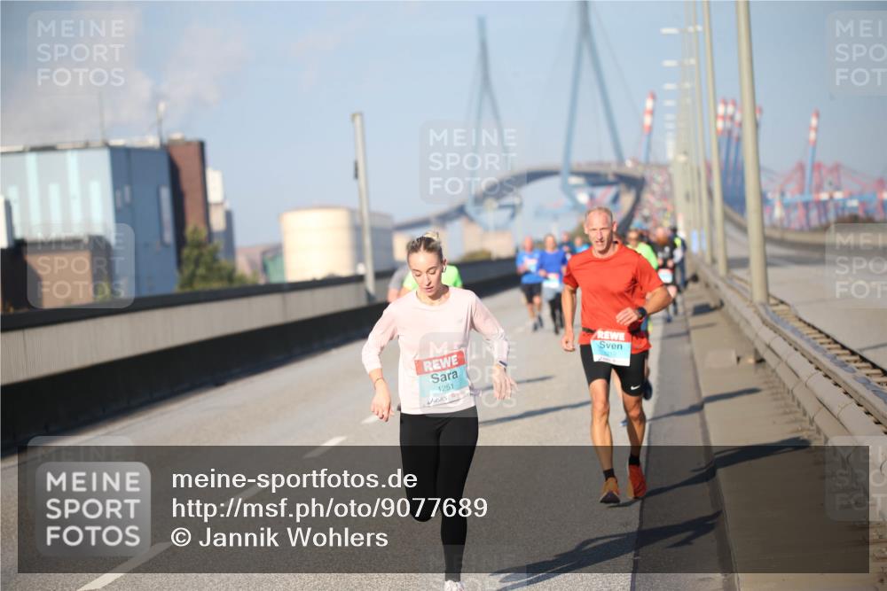 03.10.2025 - Köhlbrandbrückenlauf Jannik Wohlers http://msf.ph/oto/9077689 03.10.2025 09:44:29 Position 3 1251 meine-sportfotos.de