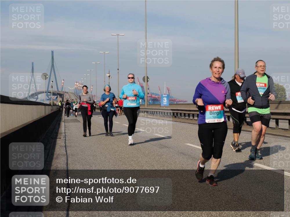 03.10.2025 - Köhlbrandbrückenlauf Fabian Wolf http://msf.ph/oto/9077697 03.10.2025 10:15:56 Position 3 3094, 311 meine-sportfotos.de