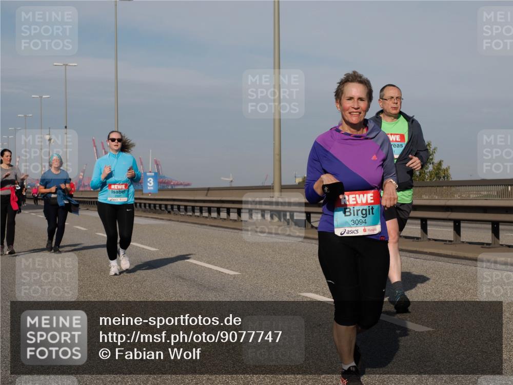 03.10.2025 - Köhlbrandbrückenlauf Fabian Wolf http://msf.ph/oto/9077747 03.10.2025 10:15:57 Position 3 2597, 3, 3094 meine-sportfotos.de