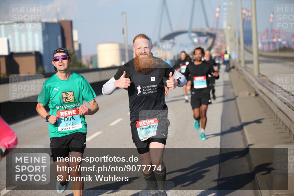 03.10.2025 - Köhlbrandbrückenlauf Jannik Wohlers http://msf.ph/oto/9077774 03.10.2025 09:44:45 Position 3 2815, 3335 meine-sportfotos.de