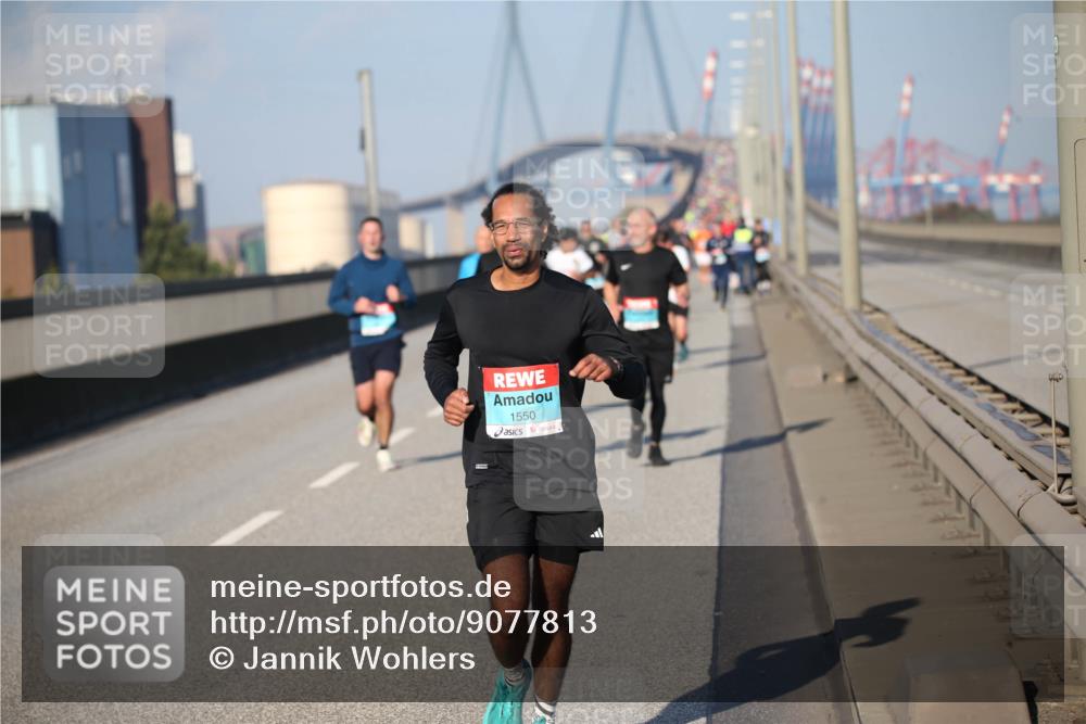03.10.2025 - Köhlbrandbrückenlauf Jannik Wohlers http://msf.ph/oto/9077813 03.10.2025 09:44:48 Position 3 1550 meine-sportfotos.de