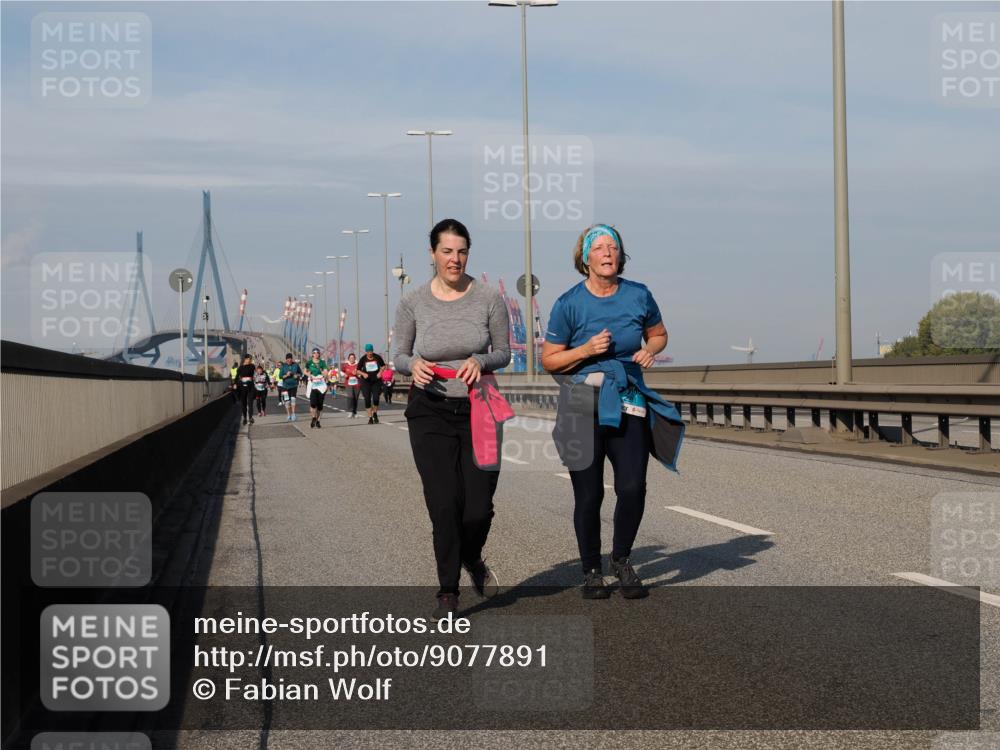 03.10.2025 - Köhlbrandbrückenlauf Fabian Wolf http://msf.ph/oto/9077891 03.10.2025 10:16:01 Position 3  meine-sportfotos.de