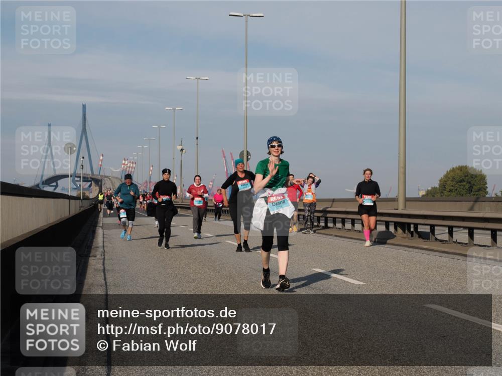 03.10.2025 - Köhlbrandbrückenlauf Fabian Wolf http://msf.ph/oto/9078017 03.10.2025 10:16:15 Position 3 3258 meine-sportfotos.de
