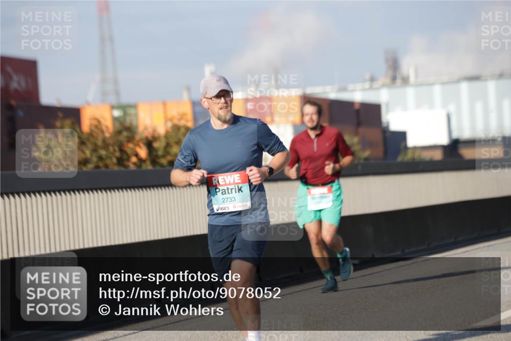 03.10.2025 - Köhlbrandbrückenlauf Jannik Wohlers http://msf.ph/oto/9078052 03.10.2025 09:52:50 Position 3 2733 meine-sportfotos.de