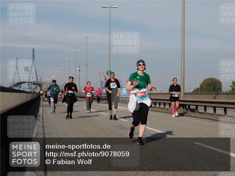 03.10.2025 - Köhlbrandbrückenlauf Fabian Wolf http://msf.ph/oto/9078059 03.10.2025 10:16:15 Position 3 3, 3258 meine-sportfotos.de