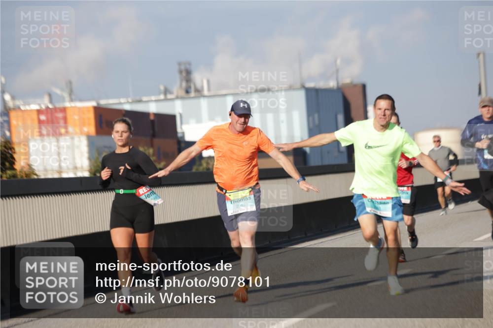 03.10.2025 - Köhlbrandbrückenlauf Jannik Wohlers http://msf.ph/oto/9078101 03.10.2025 09:52:53 Position 3 48, 2983 meine-sportfotos.de