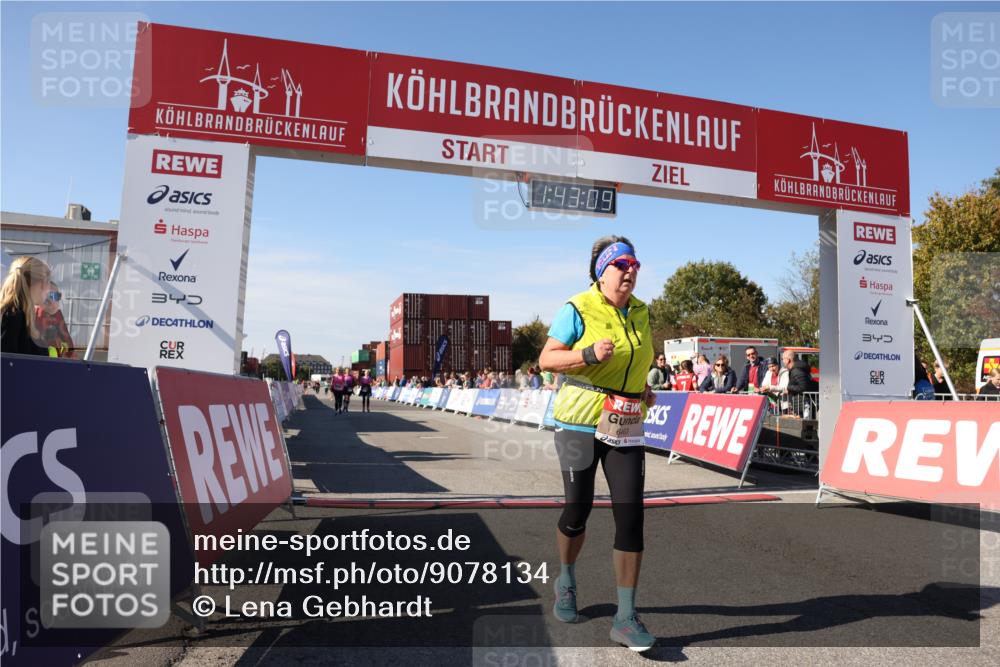 03.10.2025 - Köhlbrandbrückenlauf Lena Gebhardt http://msf.ph/oto/9078134 03.10.2025 13:43:10 Ziel 6463 meine-sportfotos.de