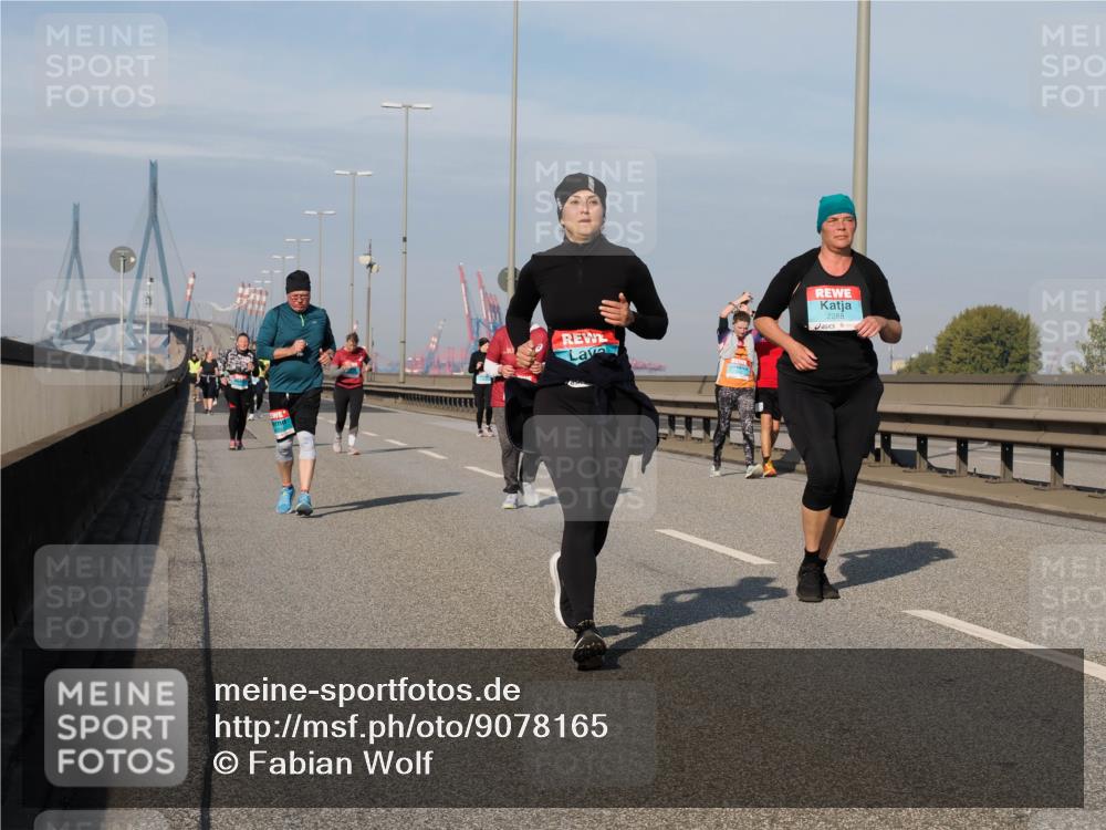 03.10.2025 - Köhlbrandbrückenlauf Fabian Wolf http://msf.ph/oto/9078165 03.10.2025 10:16:20 Position 3 2288 meine-sportfotos.de