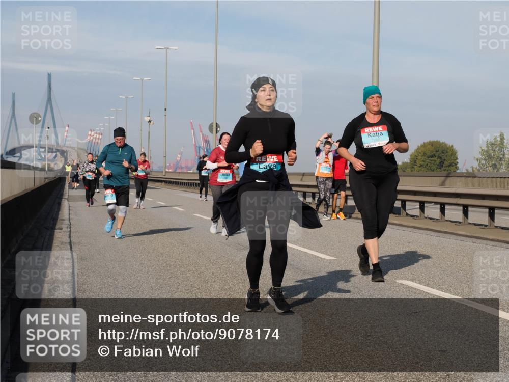 03.10.2025 - Köhlbrandbrückenlauf Fabian Wolf http://msf.ph/oto/9078174 03.10.2025 10:16:20 Position 3 2288 meine-sportfotos.de