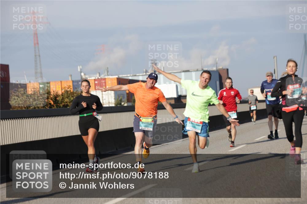 03.10.2025 - Köhlbrandbrückenlauf Jannik Wohlers http://msf.ph/oto/9078188 03.10.2025 09:52:54 Position 3  meine-sportfotos.de