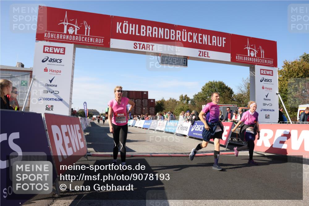 03.10.2025 - Köhlbrandbrückenlauf Lena Gebhardt http://msf.ph/oto/9078193 03.10.2025 13:43:20 Ziel 4238, 5021, 5464, 6711 meine-sportfotos.de