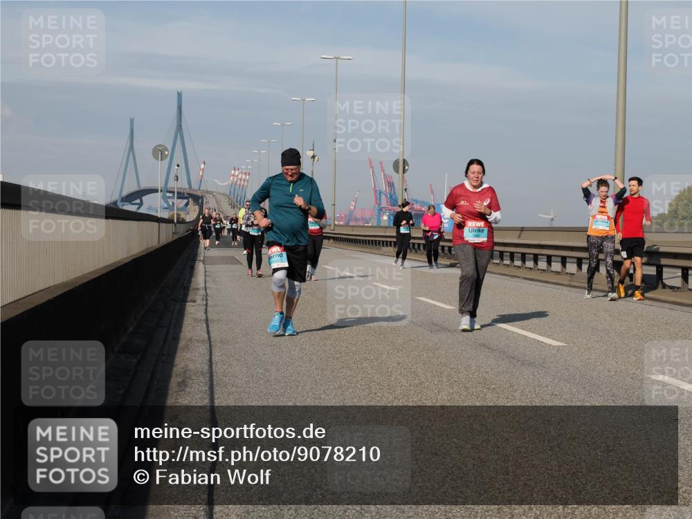 03.10.2025 - Köhlbrandbrückenlauf Fabian Wolf http://msf.ph/oto/9078210 03.10.2025 10:16:21 Position 3  meine-sportfotos.de