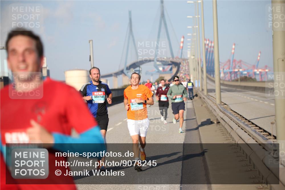 03.10.2025 - Köhlbrandbrückenlauf Jannik Wohlers http://msf.ph/oto/9078245 03.10.2025 09:45:21 Position 3 1215, 1423, 5 meine-sportfotos.de