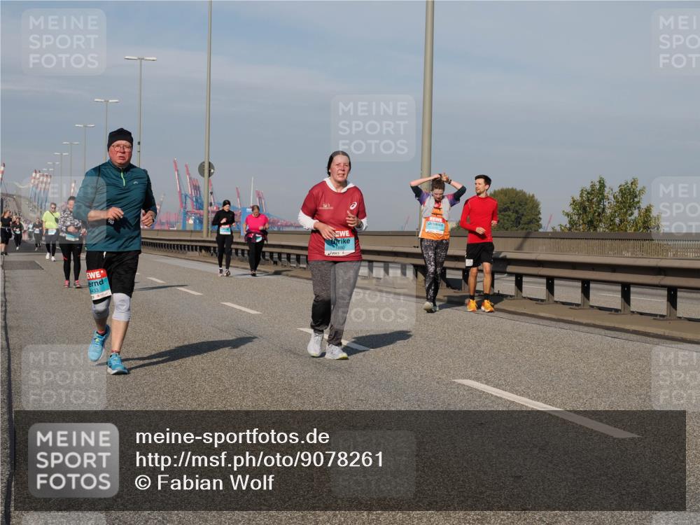 03.10.2025 - Köhlbrandbrückenlauf Fabian Wolf http://msf.ph/oto/9078261 03.10.2025 10:16:23 Position 3 433, 1880 meine-sportfotos.de