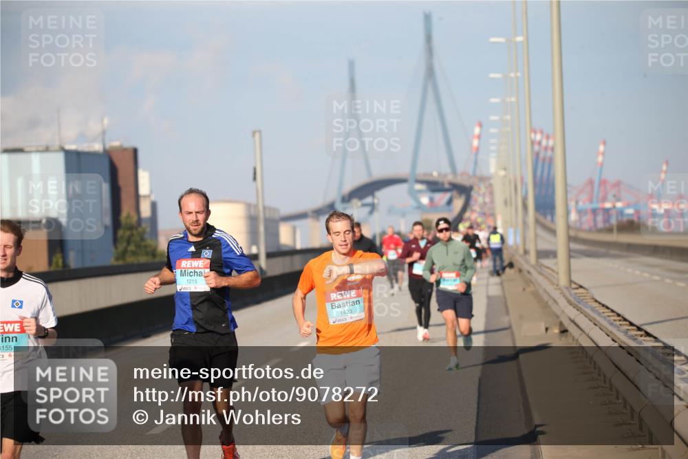 03.10.2025 - Köhlbrandbrückenlauf Jannik Wohlers http://msf.ph/oto/9078272 03.10.2025 09:45:22 Position 3 155, 1215, 1423 meine-sportfotos.de