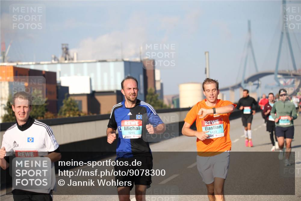 03.10.2025 - Köhlbrandbrückenlauf Jannik Wohlers http://msf.ph/oto/9078300 03.10.2025 09:45:23 Position 3 1215, 1423 meine-sportfotos.de