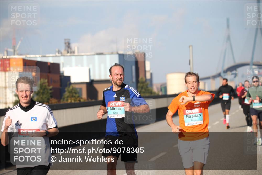 03.10.2025 - Köhlbrandbrückenlauf Jannik Wohlers http://msf.ph/oto/9078305 03.10.2025 09:45:23 Position 3 3155, 1215, 1423 meine-sportfotos.de