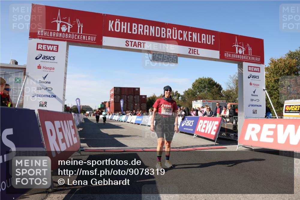03.10.2025 - Köhlbrandbrückenlauf Lena Gebhardt http://msf.ph/oto/9078319 03.10.2025 13:43:25 Ziel 4238, 5021, 5464, 5499, 5559, 6711 meine-sportfotos.de