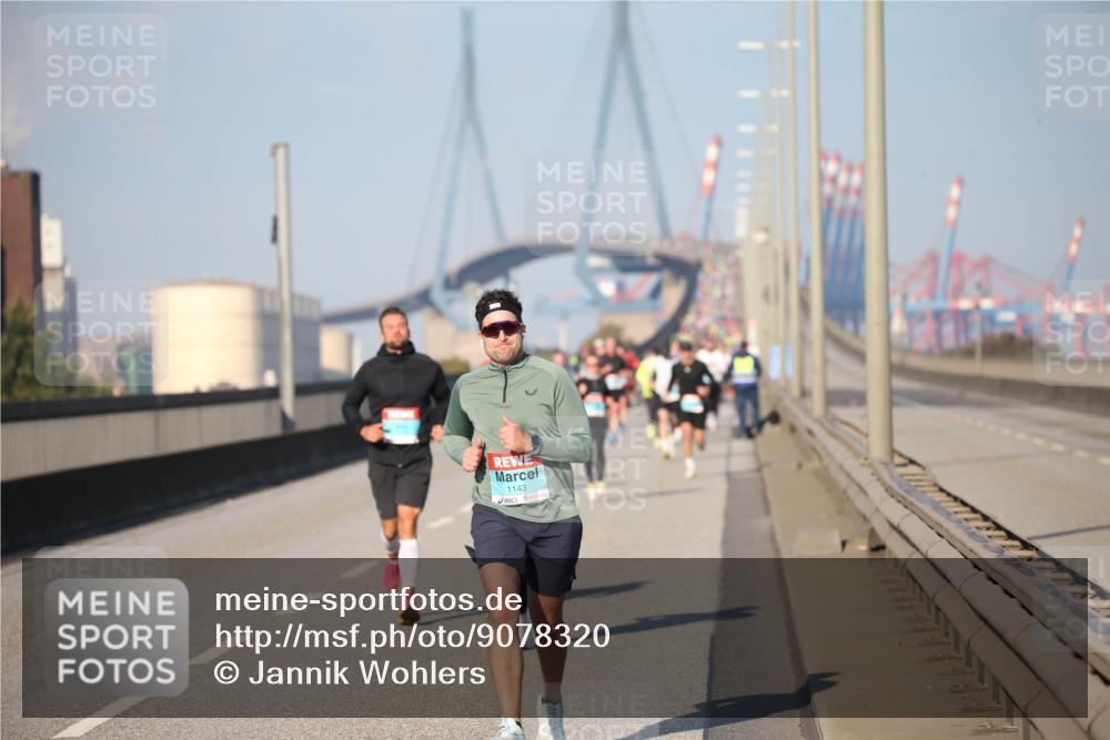 03.10.2025 - Köhlbrandbrückenlauf Jannik Wohlers http://msf.ph/oto/9078320 03.10.2025 09:45:25 Position 3 1143 meine-sportfotos.de