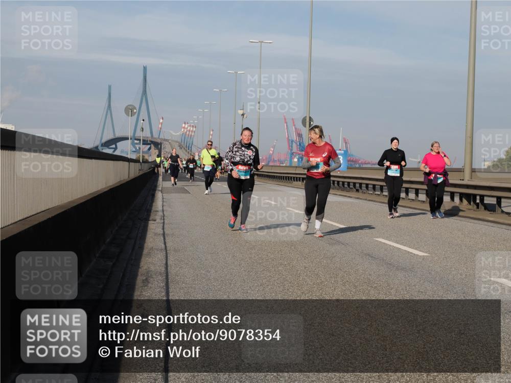 03.10.2025 - Köhlbrandbrückenlauf Fabian Wolf http://msf.ph/oto/9078354 03.10.2025 10:16:28 Position 3  meine-sportfotos.de