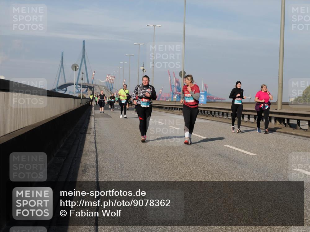 03.10.2025 - Köhlbrandbrückenlauf Fabian Wolf http://msf.ph/oto/9078362 03.10.2025 10:16:28 Position 3 3, 3377 meine-sportfotos.de