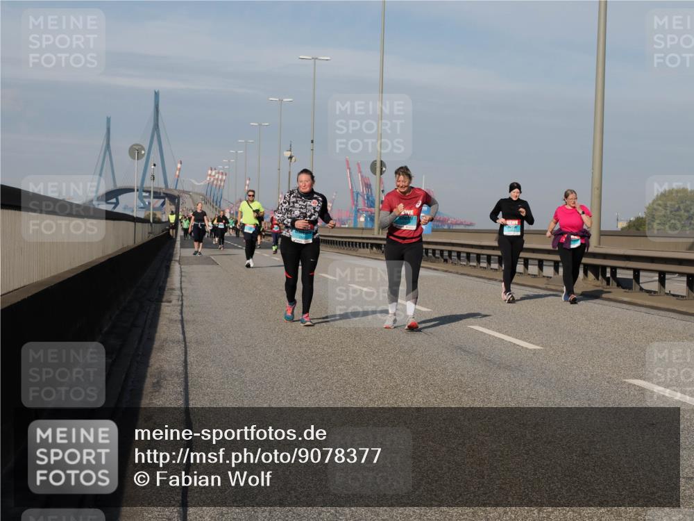 03.10.2025 - Köhlbrandbrückenlauf Fabian Wolf http://msf.ph/oto/9078377 03.10.2025 10:16:28 Position 3  meine-sportfotos.de