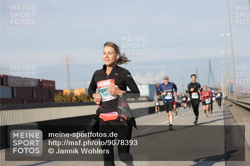 03.10.2025 - Köhlbrandbrückenlauf Jannik Wohlers http://msf.ph/oto/9078393 03.10.2025 09:52:58 Position 3 1294 meine-sportfotos.de