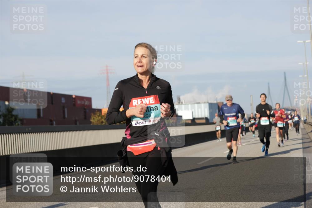 03.10.2025 - Köhlbrandbrückenlauf Jannik Wohlers http://msf.ph/oto/9078404 03.10.2025 09:52:58 Position 3 294 meine-sportfotos.de