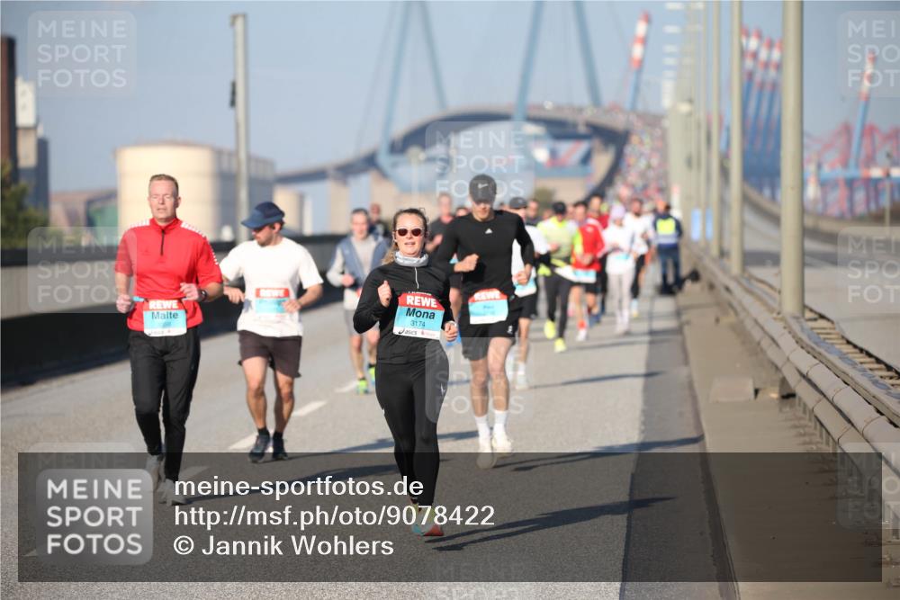 03.10.2025 - Köhlbrandbrückenlauf Jannik Wohlers http://msf.ph/oto/9078422 03.10.2025 09:45:36 Position 3 3174 meine-sportfotos.de