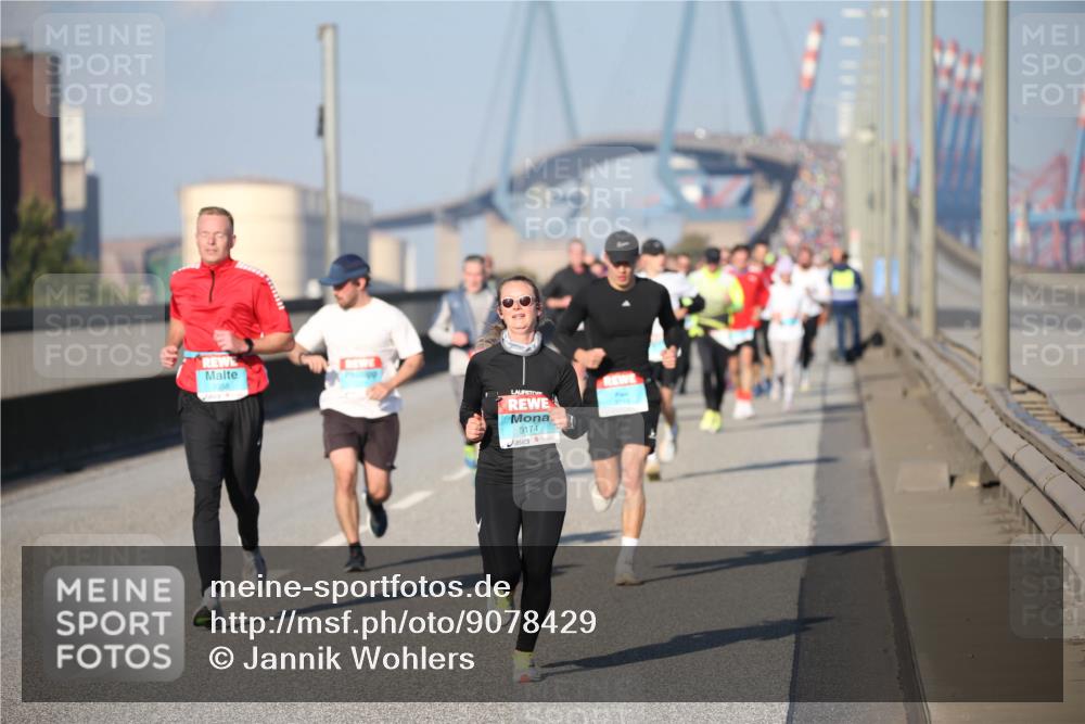03.10.2025 - Köhlbrandbrückenlauf Jannik Wohlers http://msf.ph/oto/9078429 03.10.2025 09:45:36 Position 3 3174 meine-sportfotos.de