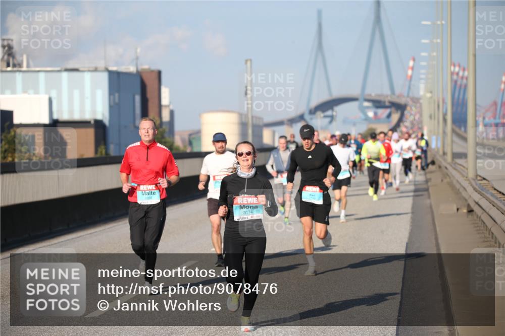 03.10.2025 - Köhlbrandbrückenlauf Jannik Wohlers http://msf.ph/oto/9078476 03.10.2025 09:45:38 Position 3 3358, 3174 meine-sportfotos.de