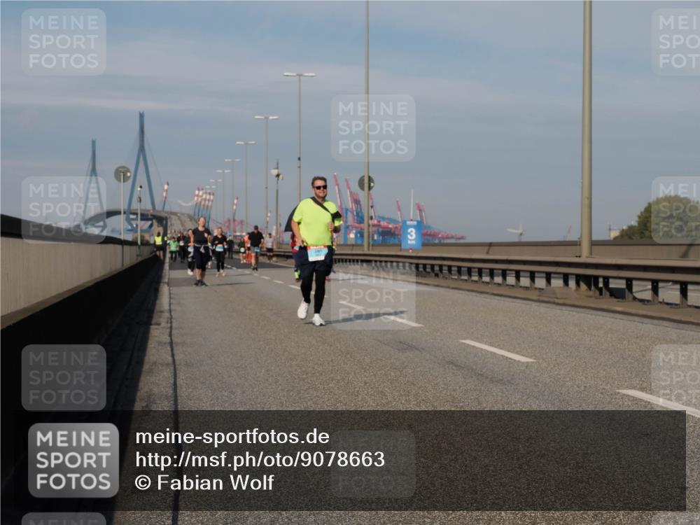 03.10.2025 - Köhlbrandbrückenlauf Fabian Wolf http://msf.ph/oto/9078663 03.10.2025 10:16:35 Position 3  meine-sportfotos.de