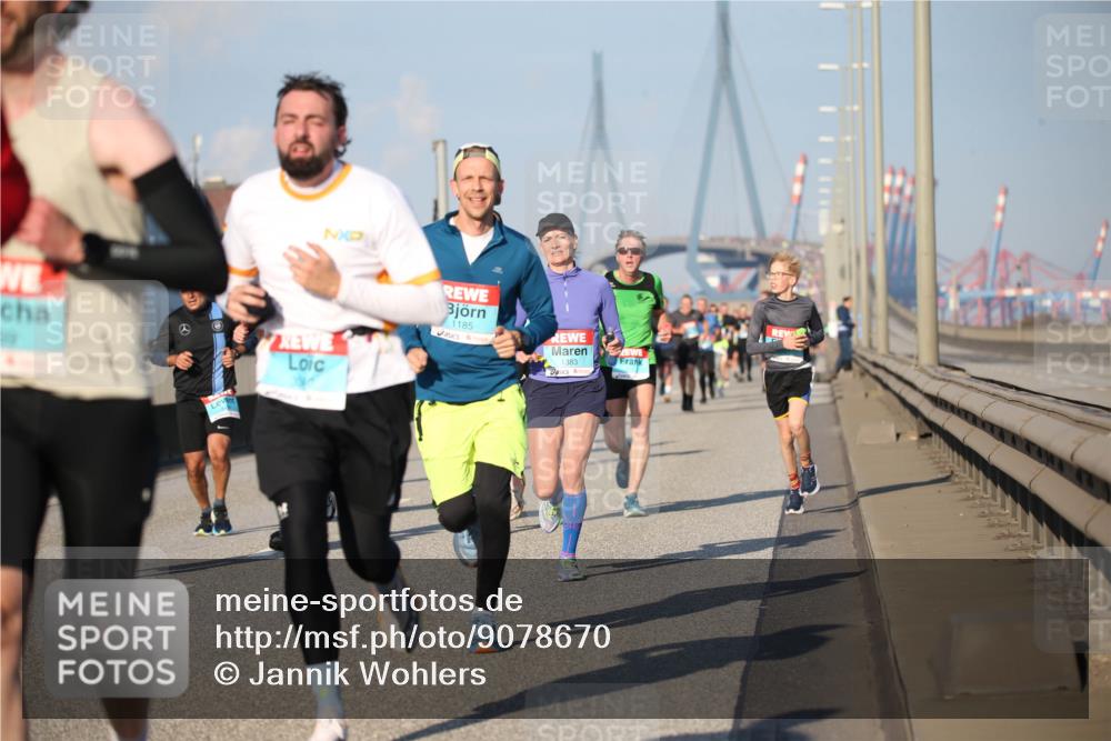 03.10.2025 - Köhlbrandbrückenlauf Jannik Wohlers http://msf.ph/oto/9078670 03.10.2025 09:45:57 Position 3 1383, 1185 meine-sportfotos.de