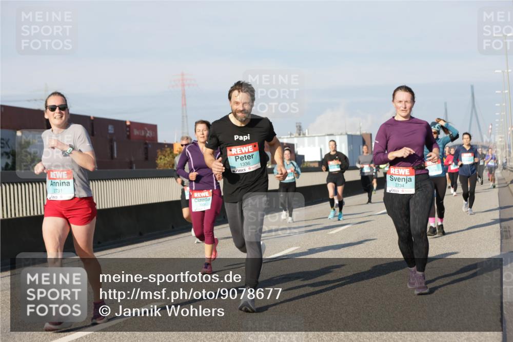 03.10.2025 - Köhlbrandbrückenlauf Jannik Wohlers http://msf.ph/oto/9078677 03.10.2025 09:53:05 Position 3 2731, 1336, 2734 meine-sportfotos.de