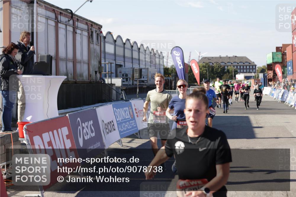 03.10.2025 - Köhlbrandbrückenlauf Jannik Wohlers http://msf.ph/oto/9078738 03.10.2025 13:17:35 Ziel 4012, 4686, 4746, 4818, 5007, 5008, 5906, 5909, 6069, 6388, 6710 meine-sportfotos.de