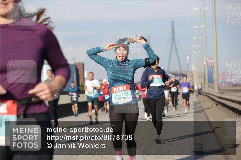 03.10.2025 - Köhlbrandbrückenlauf Jannik Wohlers http://msf.ph/oto/9078739 03.10.2025 09:53:07 Position 3 3778, 3838 meine-sportfotos.de