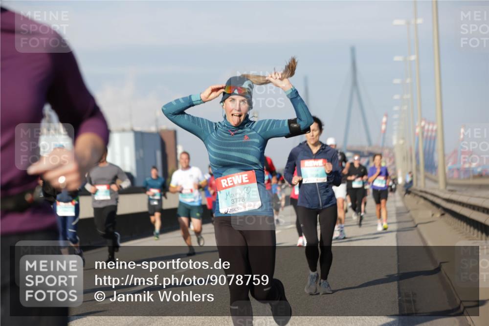 03.10.2025 - Köhlbrandbrückenlauf Jannik Wohlers http://msf.ph/oto/9078759 03.10.2025 09:53:07 Position 3 3778 meine-sportfotos.de