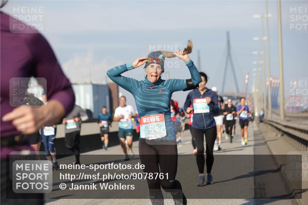 03.10.2025 - Köhlbrandbrückenlauf Jannik Wohlers http://msf.ph/oto/9078761 03.10.2025 09:53:07 Position 3 3778 meine-sportfotos.de