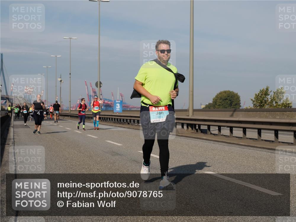 03.10.2025 - Köhlbrandbrückenlauf Fabian Wolf http://msf.ph/oto/9078765 03.10.2025 10:16:39 Position 3 3, 2223 meine-sportfotos.de
